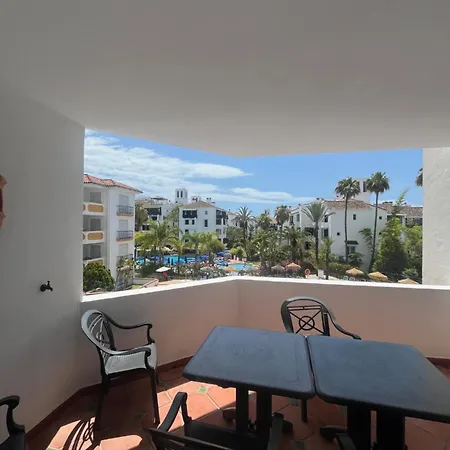 Aparthotel Ona Alanda Club